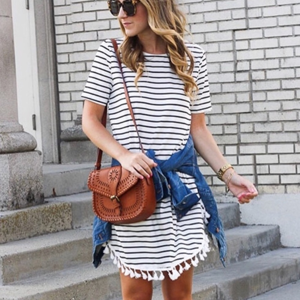 🍃 HP • “Peyton” Striped Casual Dress - Picture 2 of 5